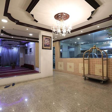 Al Eairy Apartment- Dammam 3 Al Mubarakiyah Buitenkant foto