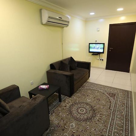 Al Eairy Apartment- Dammam 3 Al Mubarakiyah Buitenkant foto