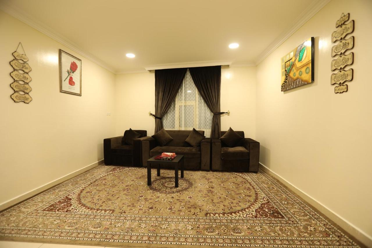 Al Eairy Apartment- Dammam 3 Al Mubarakiyah Buitenkant foto