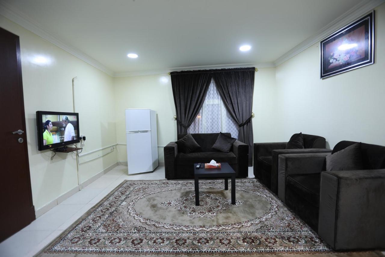 Al Eairy Apartment- Dammam 3 Al Mubarakiyah Buitenkant foto