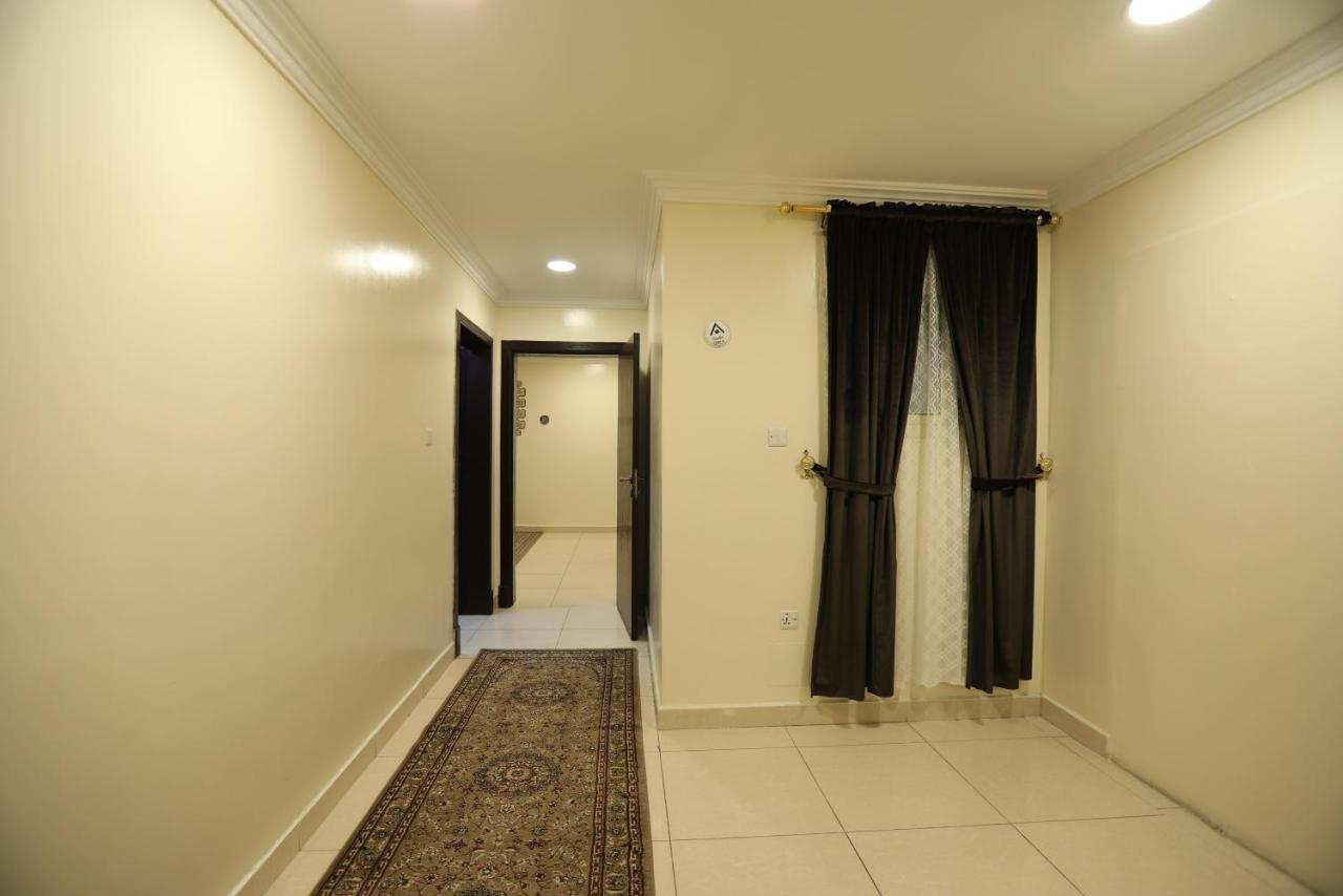 Al Eairy Apartment- Dammam 3 Al Mubarakiyah Buitenkant foto